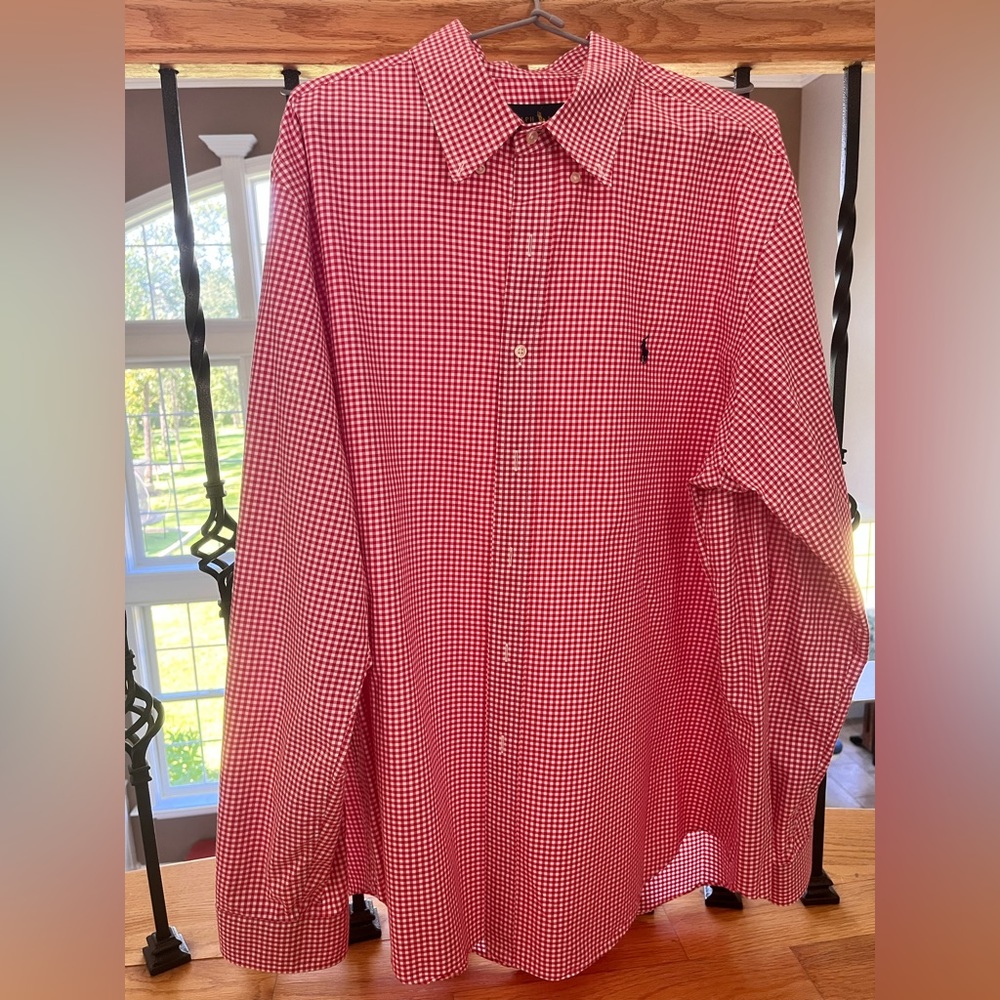 Size XL. Good condition. Wear it once.